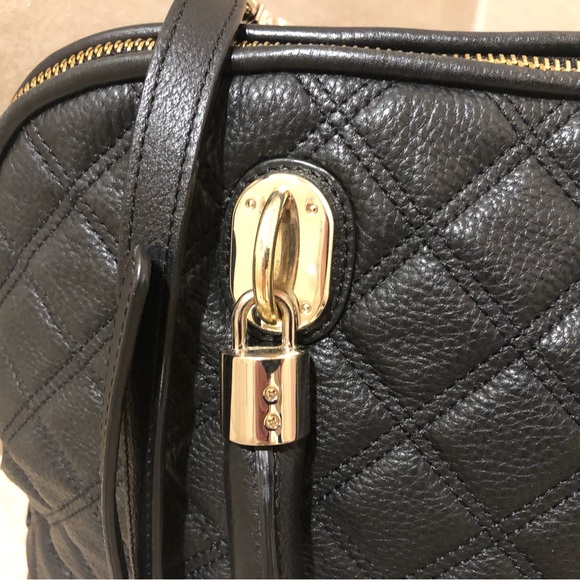 Cole Haan Black Quilted Leather Handbag - Great Condition - Picture 8 of 11
